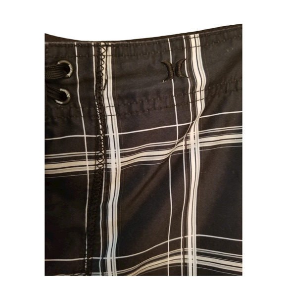 Hurley Swim Shorts Black White Pattern Men's Size 36‎ INSEAM 10 - Picture 5 of 5